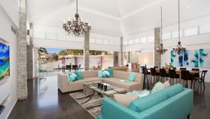 Eight Bedroom Luxury Holiday Home