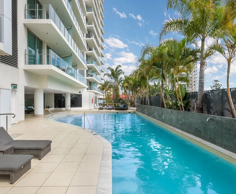 Wyndham Surfers Paradise Pool