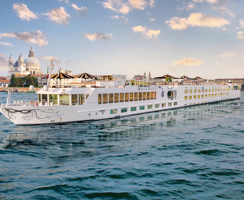Uniworld S.S. La Venezia