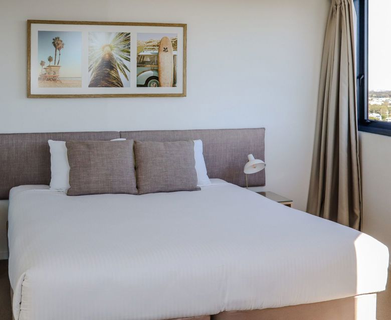 Breeze Mooloolaba - bedroom