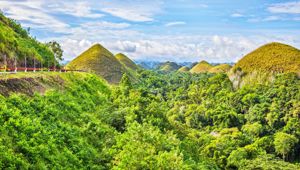 Chocolate Hills, Bohol - Total Holiday Options