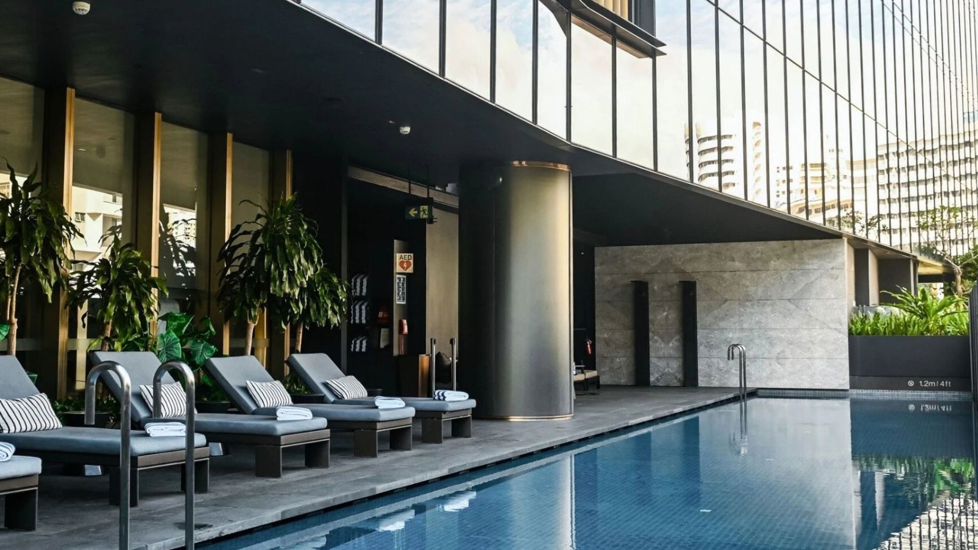 InterContinental Singapore Robertson Quay by IHG - Pool View
