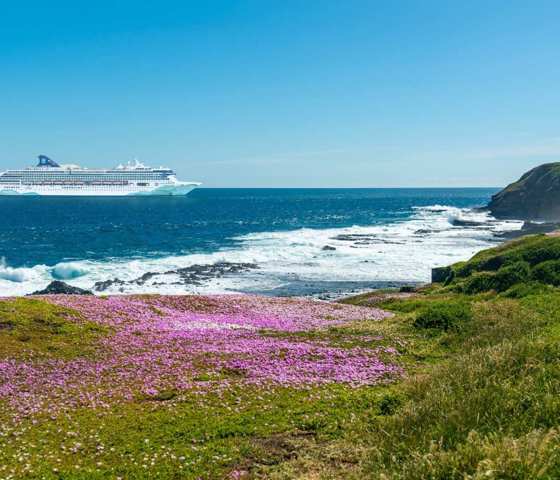 NL Spirit in Australia Coast © Norwegian Cruise Line