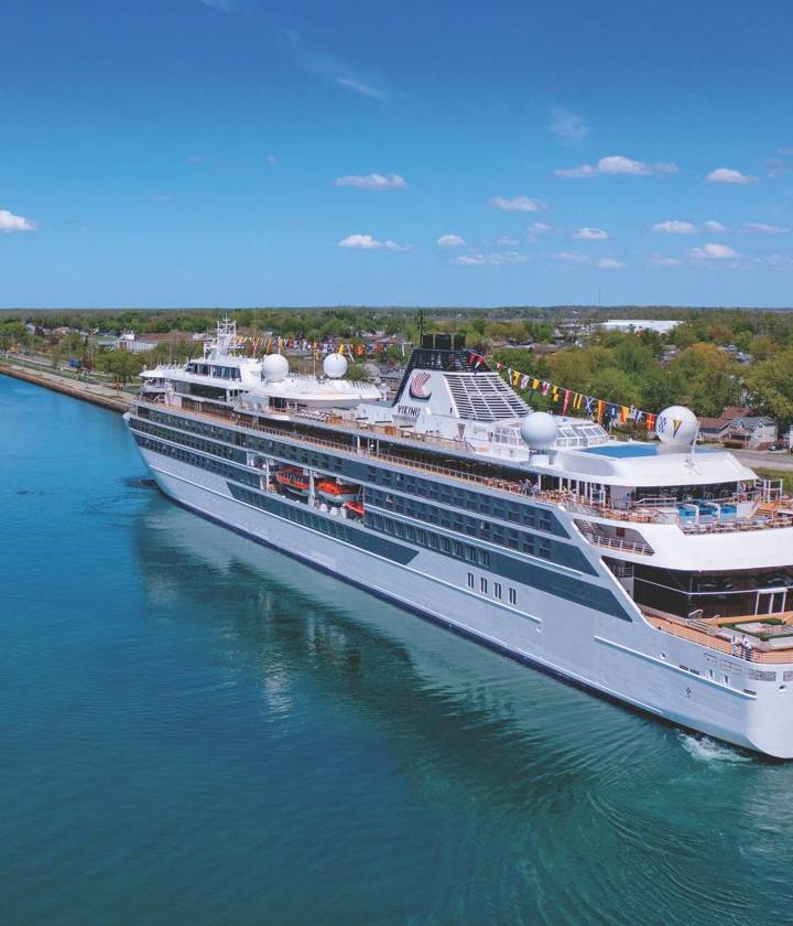 Viking Expedition Ship Welland Canal 