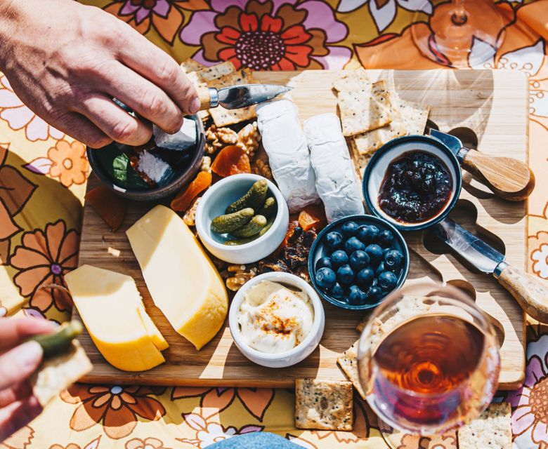 Tasmania Peco Wines © Tourism Tasmania And Jasper Da Seymour