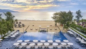 Pullman Danang Beach Resort - Beach View
