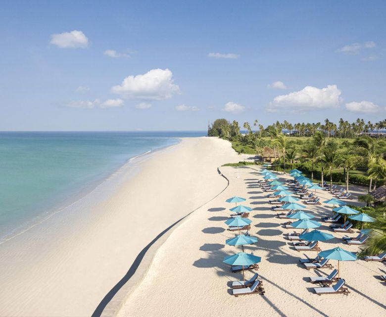 Le Meridien Khao Lak - Beach front