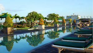 Cross Paasha Bali - Rooftop Pool