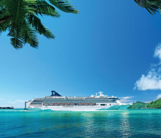 NCL Spirit in Hawaii