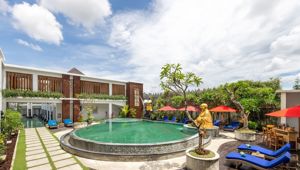 Tonys Villas & Resort Seminyak - Buddhas Pool