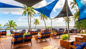 Naviti - sunset bar