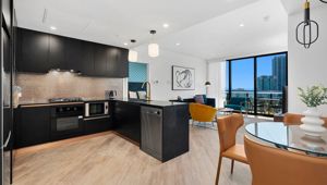 TRYP Hotel Southport - two bedroom kitchen