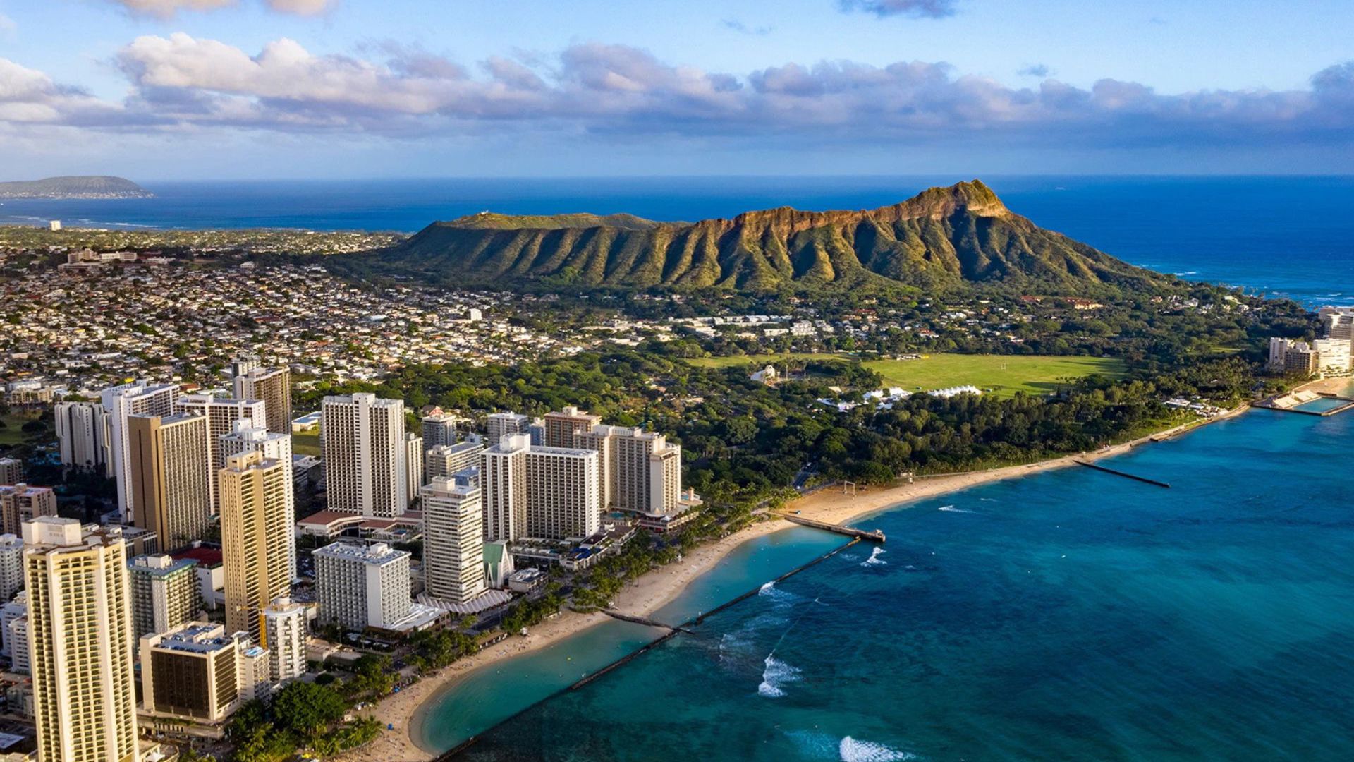 Waikiki Beach