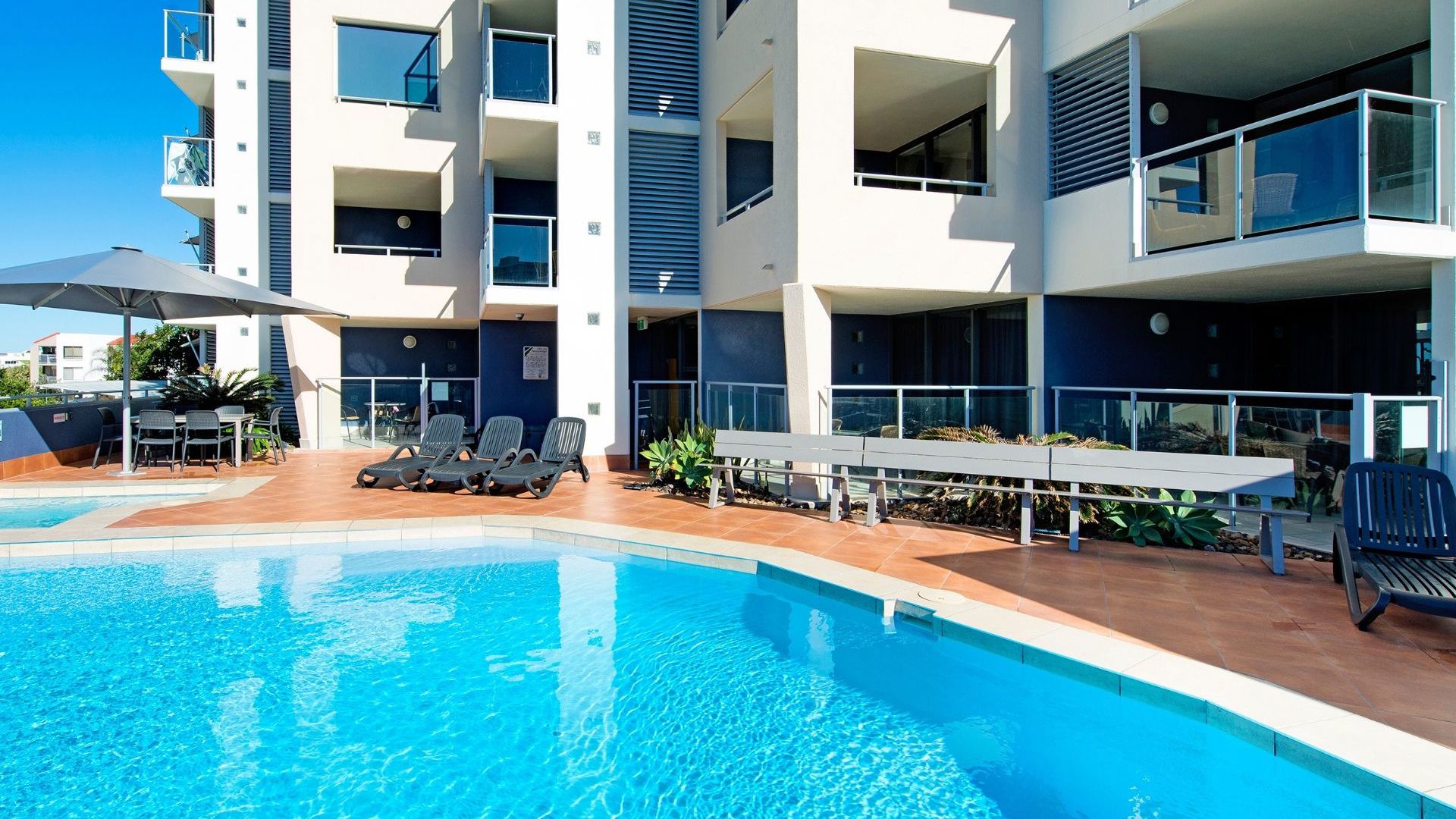 Ultiqa Shearwater Resort Outdoor Pool Area