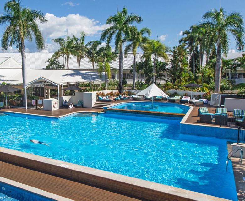 Shangri-La The Marina, Cairns - Pool