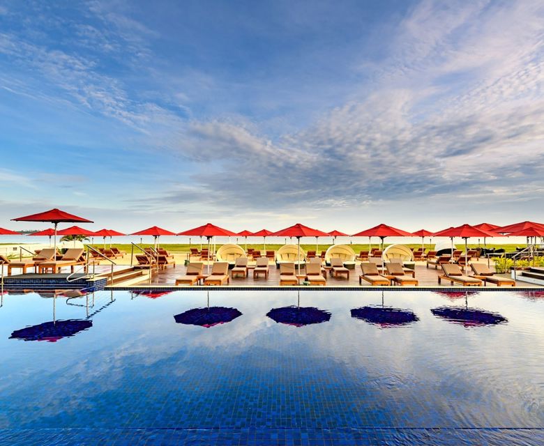 HIlton Beach Resort - adults only pool