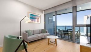 Ultiqa Signature Living Room