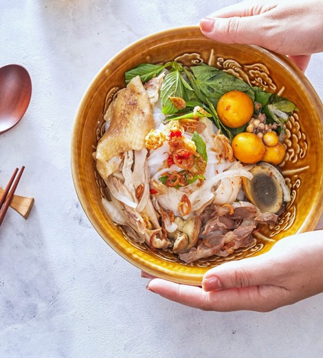 Bowl of Vietnamese food