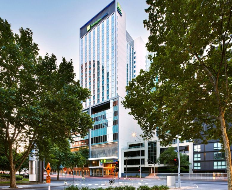 Holiday Inn Express Melbourne Southbank - Exterior