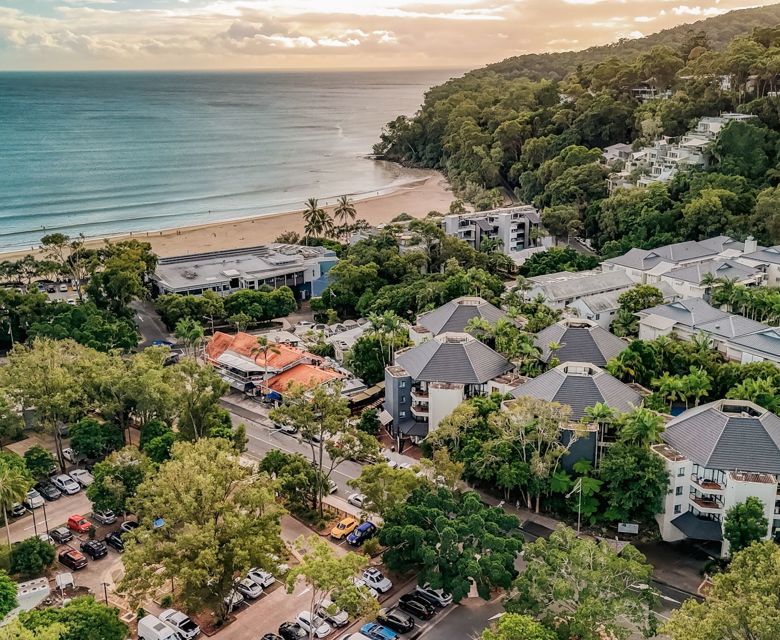 Ocean Breeze Resort - aerial