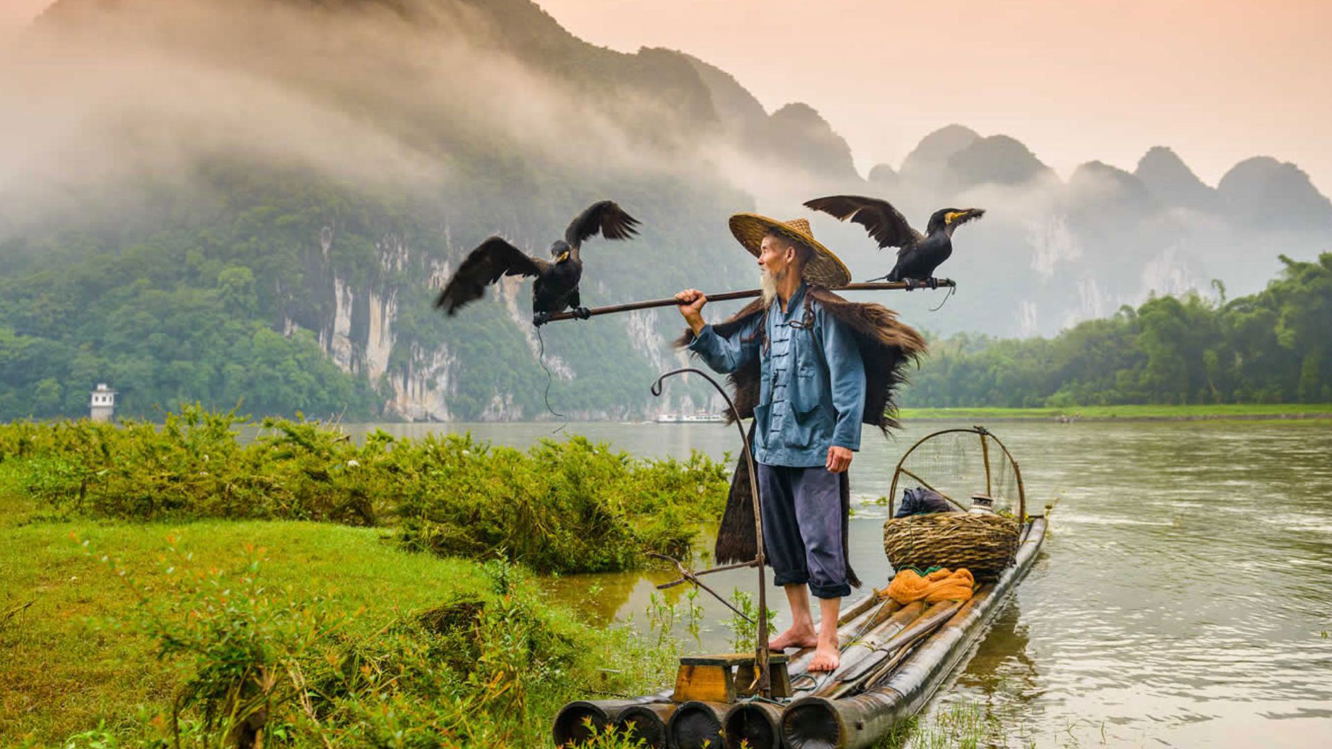 Wendy Wu Tours Japan