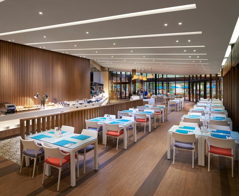 OZO Phuket - EAT Breakfast Restaurant