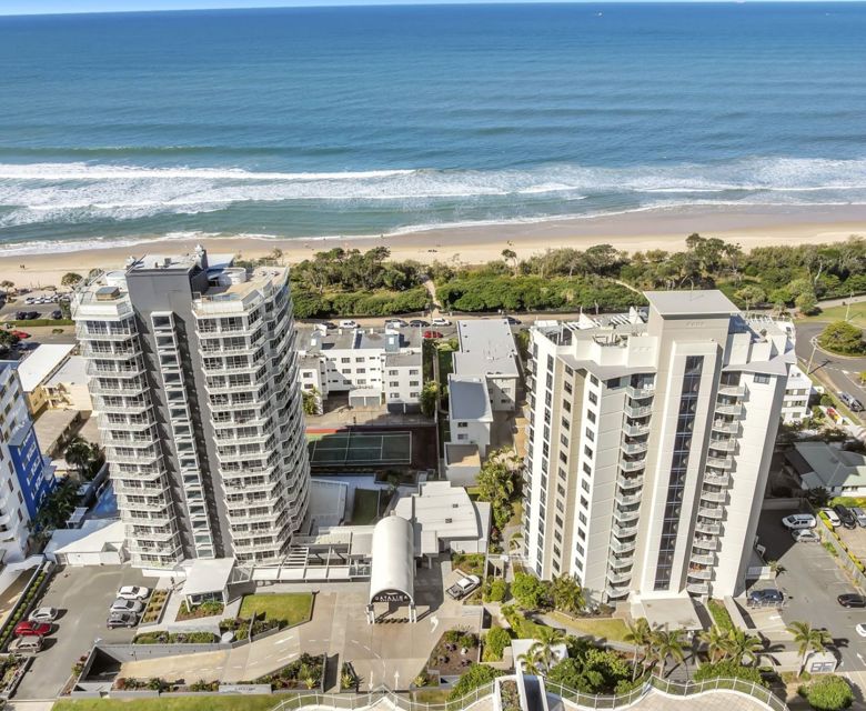 Catalina Resort - aerial