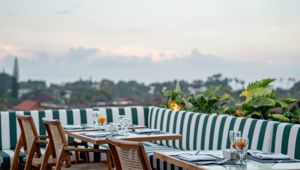 Cross Paasha Bali - Rooftop Dining