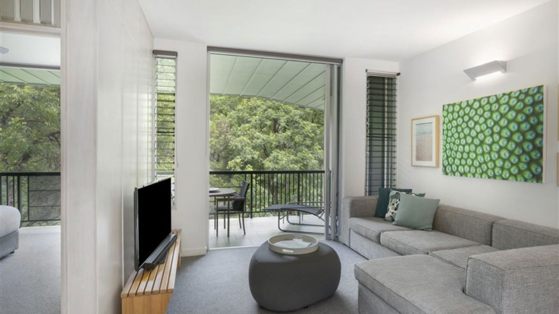 Peppers Resort Noosa - 1 bedroom lounge