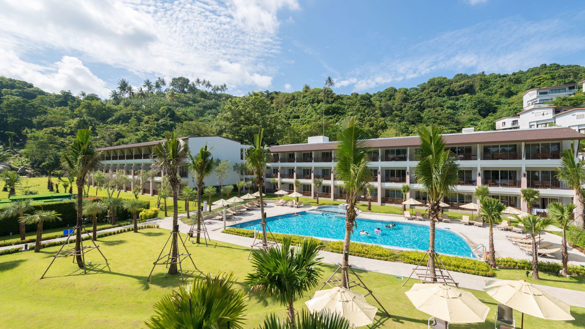 Katathani Phuket Beach Resort - Exterior