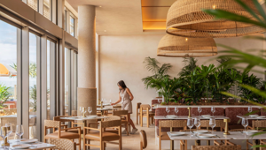 Avani Mooloolaba Beach Hotel - restaurant
