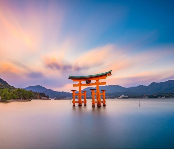 Floating torii gate of Itsukushima Shrine