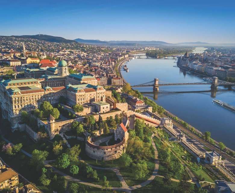 Hungary Budapest Danube Chain Bridge 