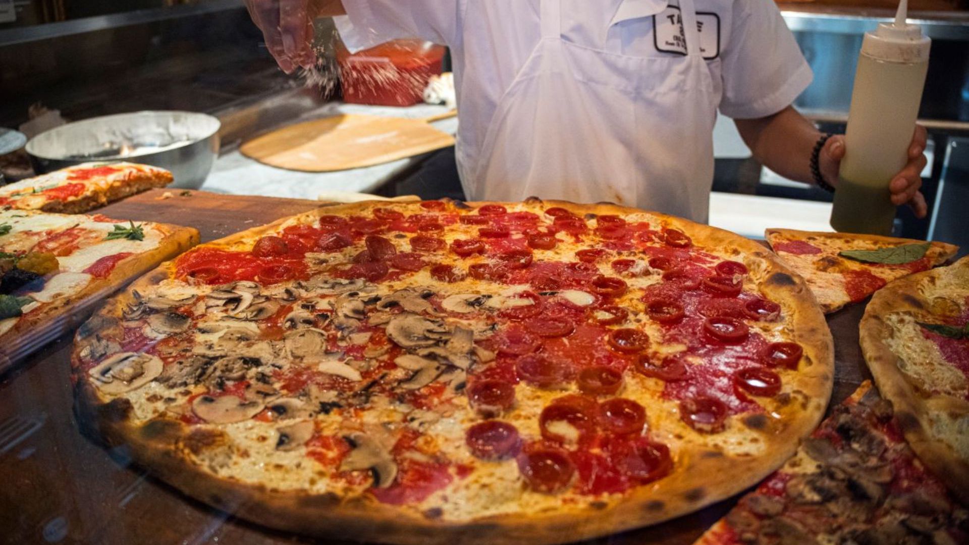 New York Neighbourhood Eats Tour