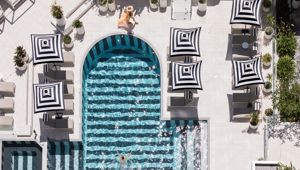 QT Gold Coast Outdoor Pool 