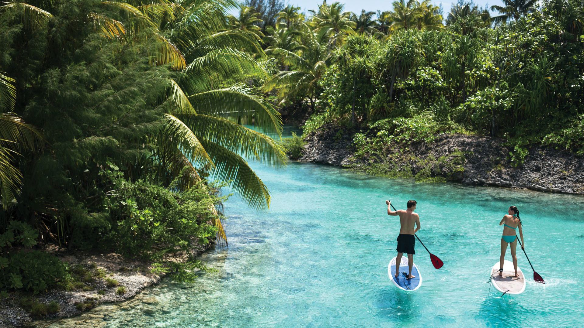 Four Seasons Resort Bora Bora - stand up paddle board