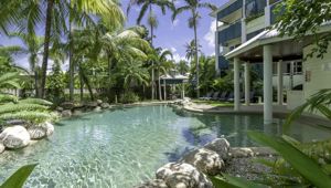Verandahs Apartments Port Douglas - pool 2