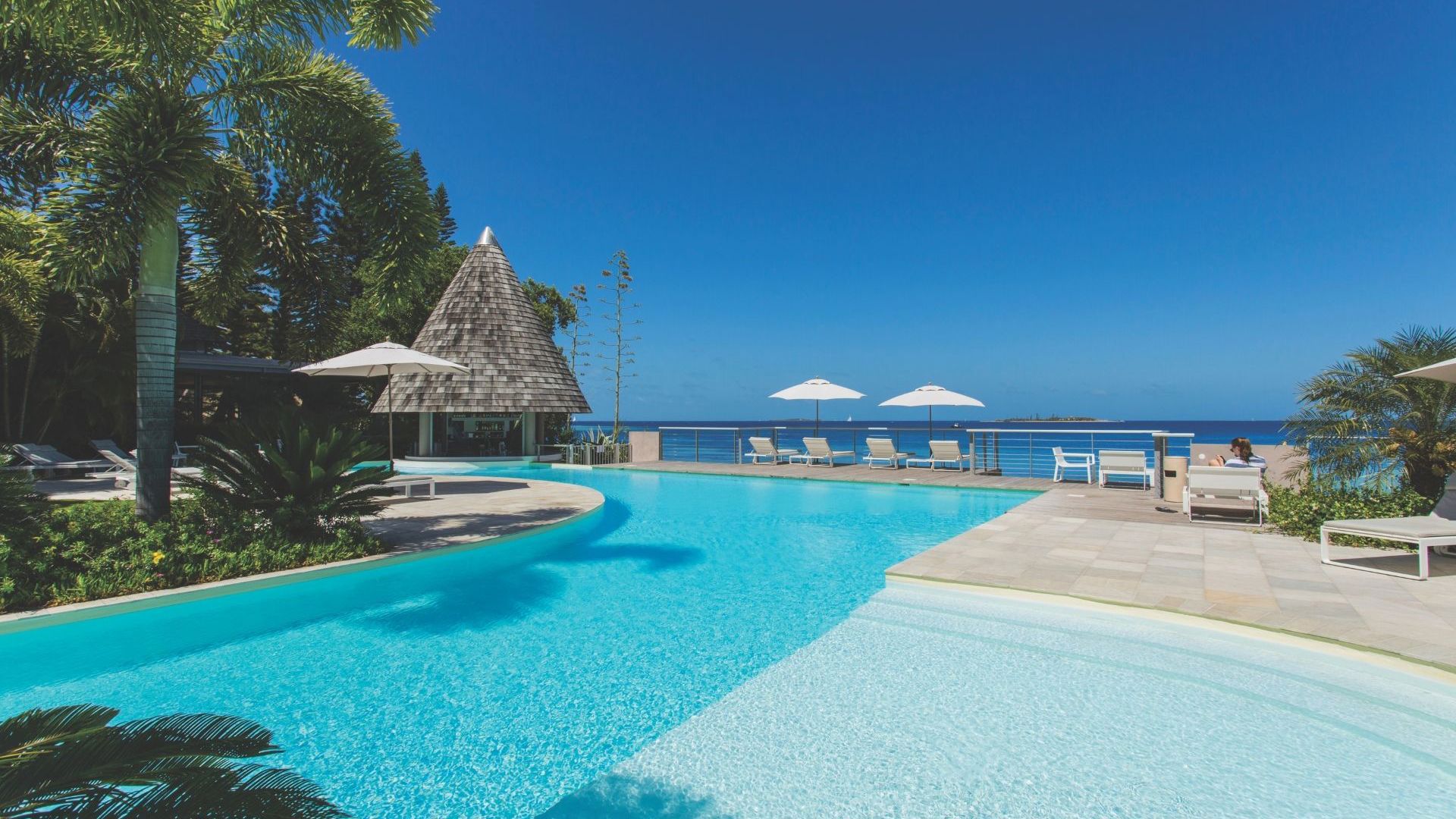 Chateau Royal Beach resort & Spa - pool 2