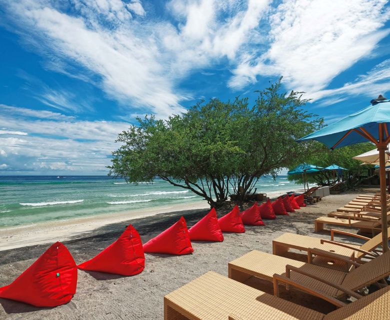 Jambuluwuk Oceano Gili Trawangan - Beach View