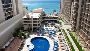OUTRIGGER Reef Waikiki Beach Resort - Pool View
