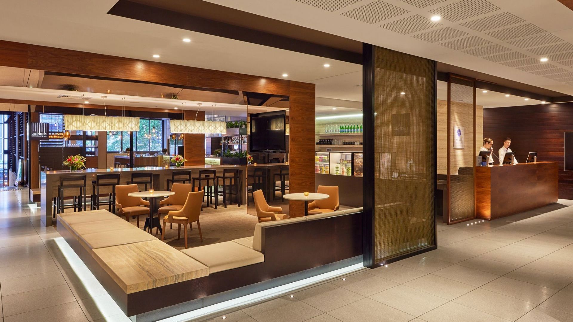  Hyatt Regency Brisbane Lobby 