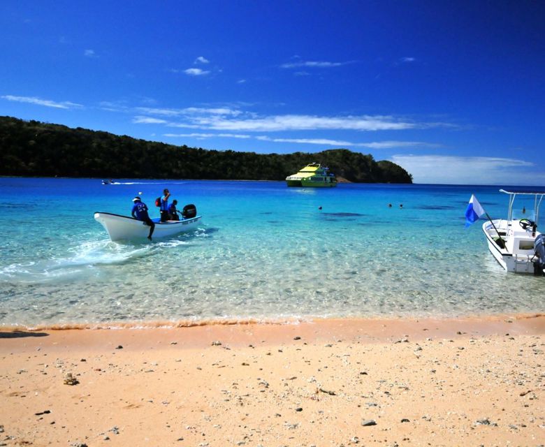 Paradise Cove Beach