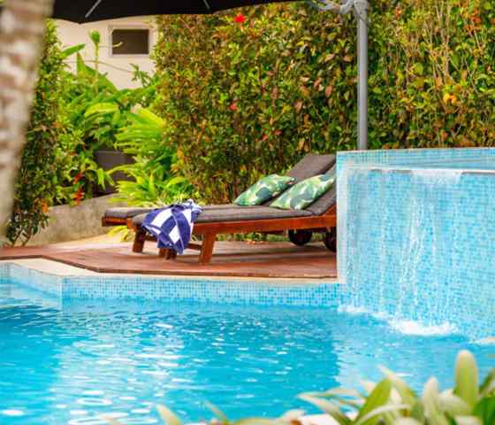 Mangoes Resort Two Tier Pool