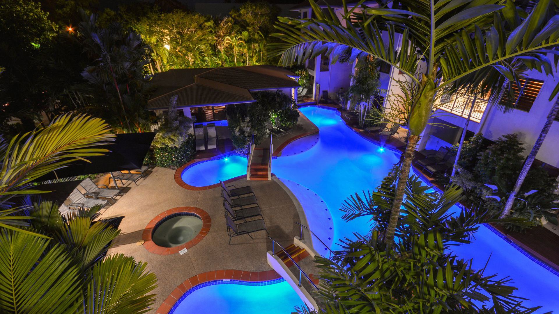 Meridian Port Douglas - pool at night