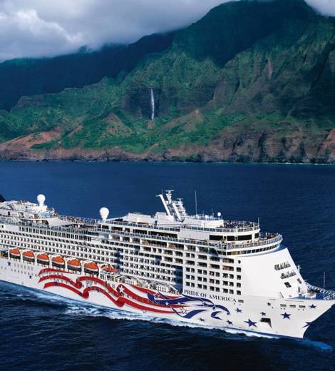 Pride of America in Hawaii © Norwegian Cruise Line