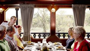 Murray Princess Dining © Sealink