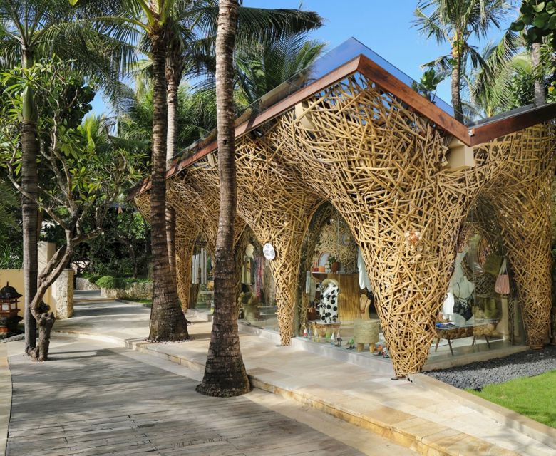 Padma Resort Legian - Beach Shop
