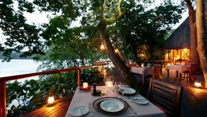 Namale Resort & Spa - Dining area