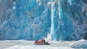 Rockies Rail & Coastal Alaska Expedition with Adventure World