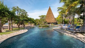 Sudamala Resort Komodo - Pool